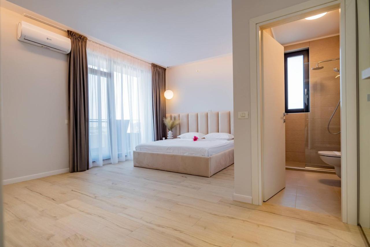 Ria Apartments Năvodari Extérieur photo