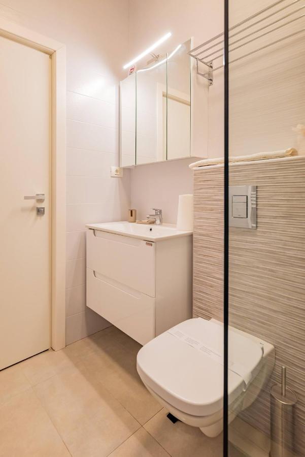 Ria Apartments Năvodari Extérieur photo