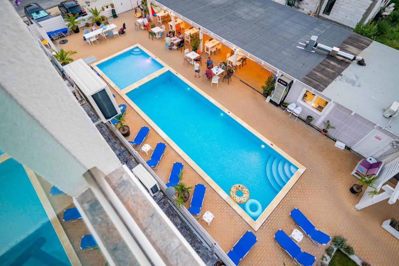 Ria Apartments Năvodari Extérieur photo
